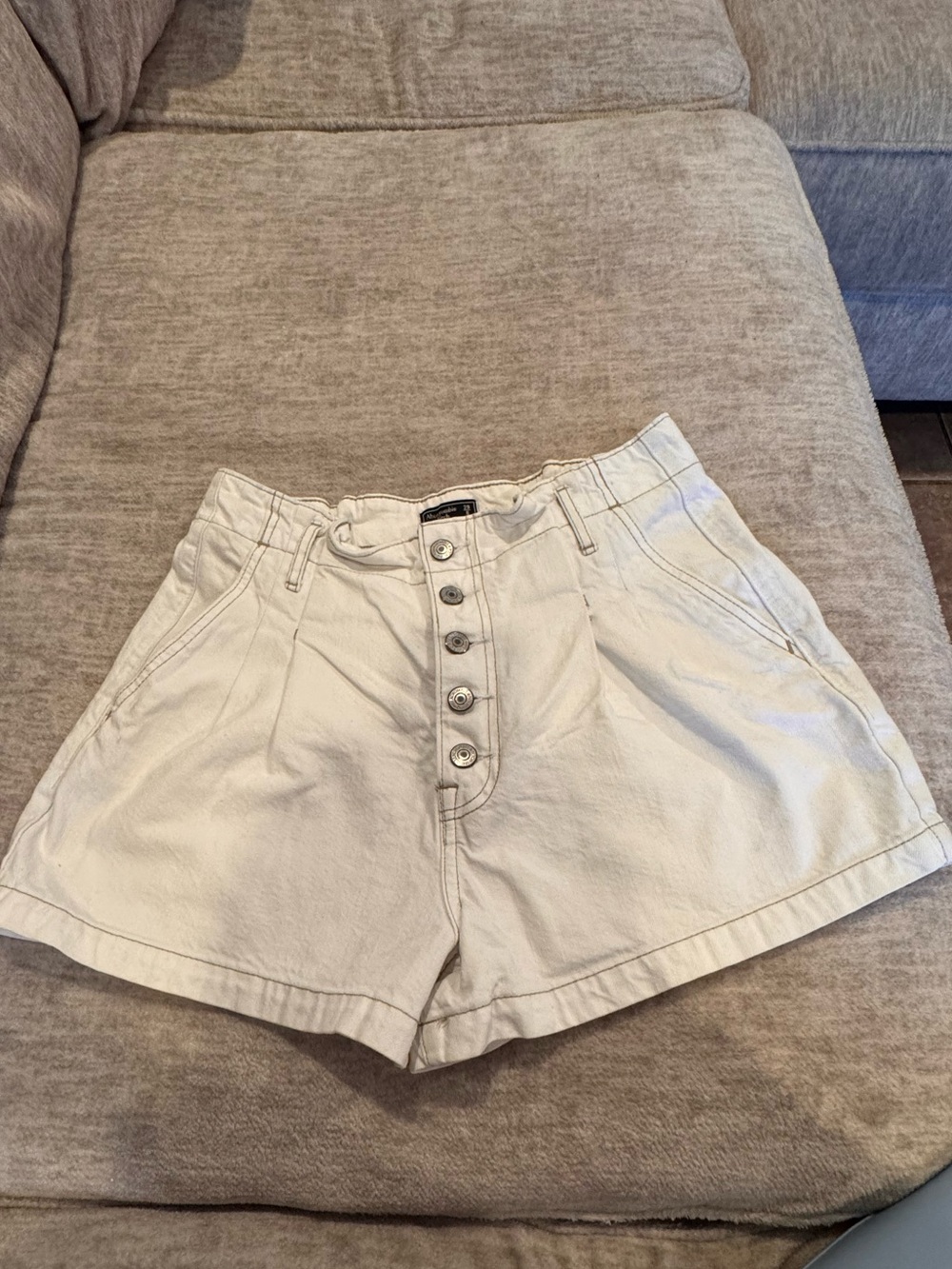 Abercrombie & Fitch High-Waist Button-Front Shorts in Off-White